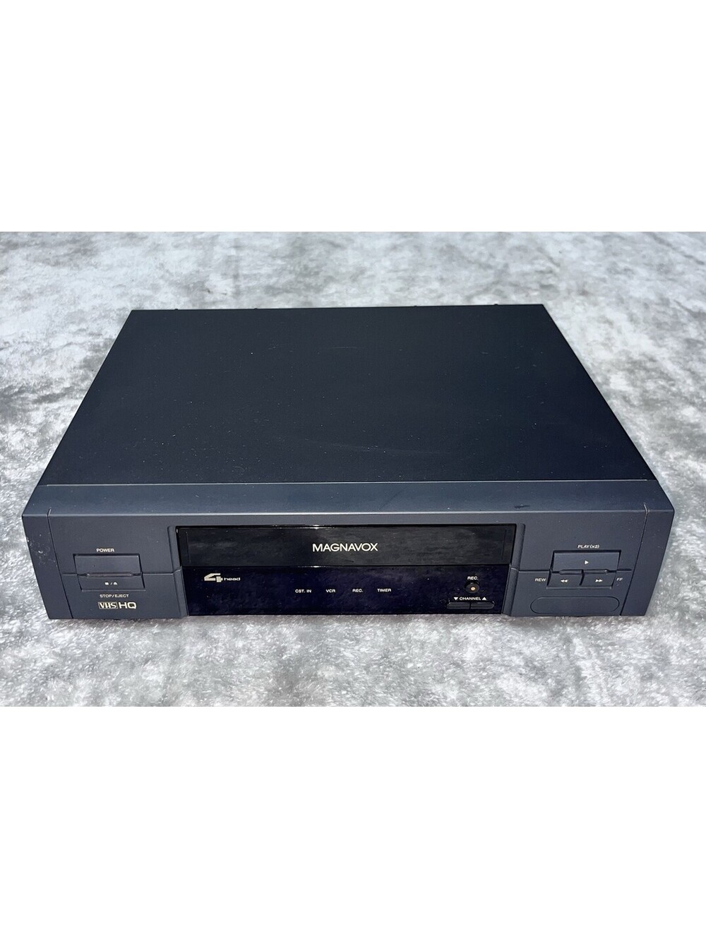 Vintage Magnavox VHS Player 1994 VR9330 AT01 Works